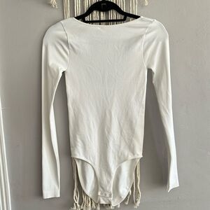 Free People Long Sleeve Ribbed Whitete Bodysuit XS / S